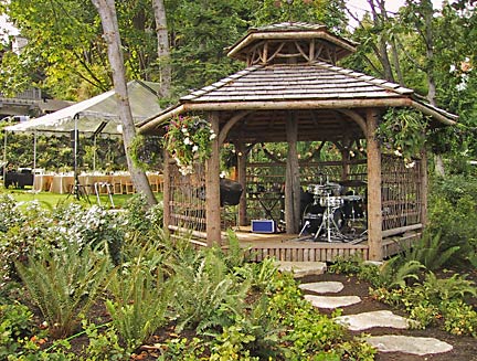 gazebo_back